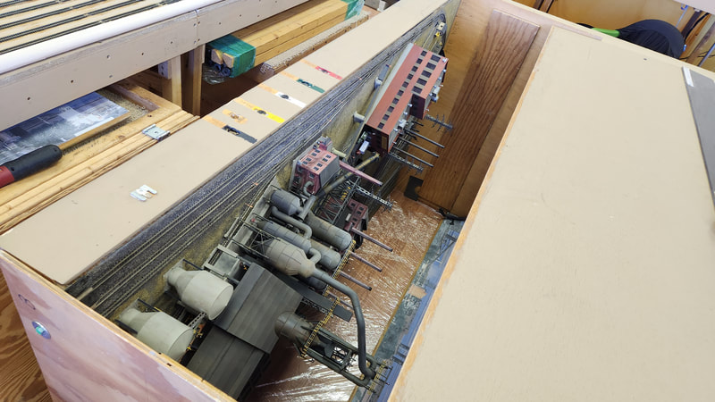New Mexico Railrunners layout photo