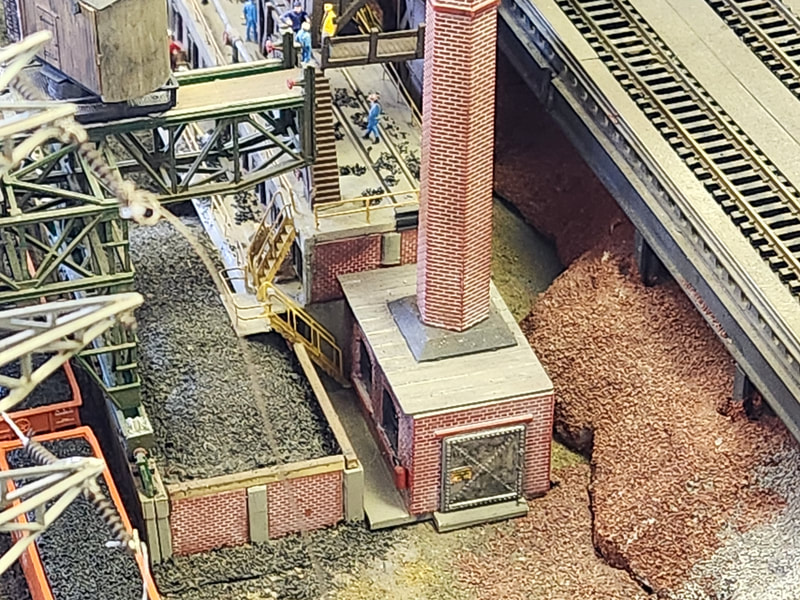 New Mexico Railrunners layout photo
