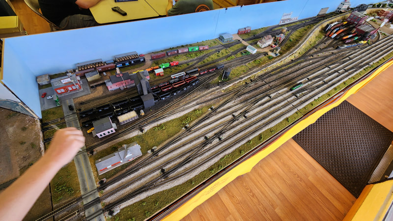 New Mexico Railrunners layout photo
