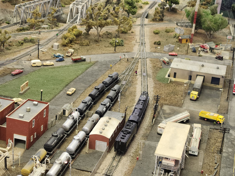 New Mexico Railrunners layout photo