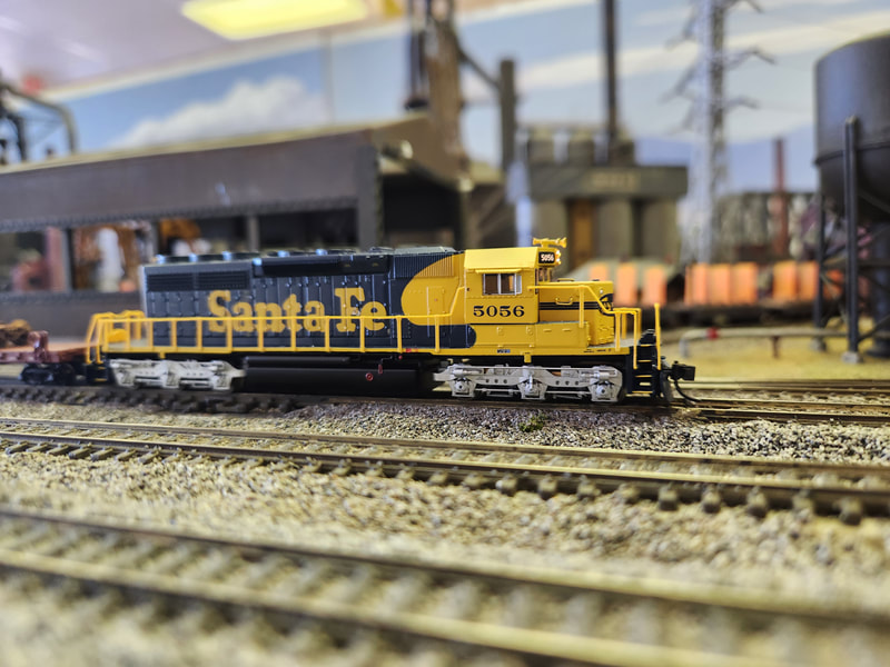 New Mexico Railrunners layout photo