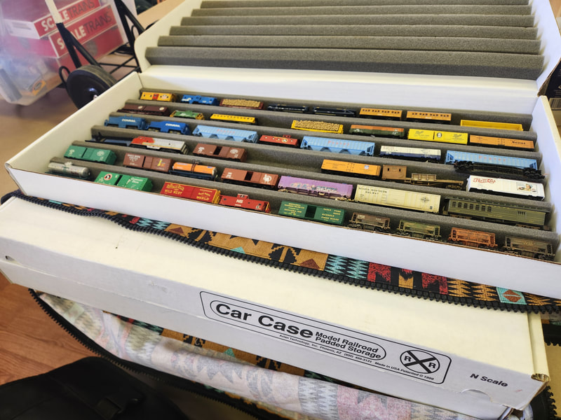 New Mexico Railrunners layout photo