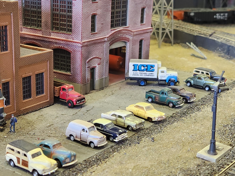 New Mexico Railrunners layout photo