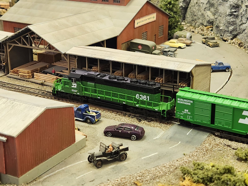 New Mexico Railrunners layout photo
