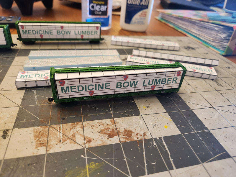 New Mexico Railrunners layout photo